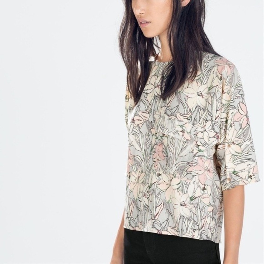 Zara‎ Women's Basic Floral Dolman Sleeve Blouse Gray Pink Ivory Top - Size S